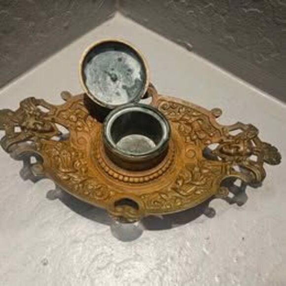 Brass Inkwell Baroque - Picture 3 of 4